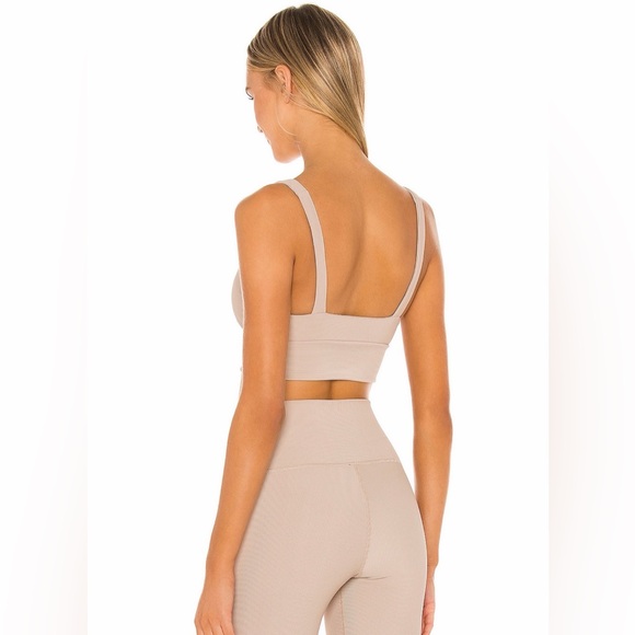 Beach Riot Leah Sports Bra taupe - Picture 3 of 8